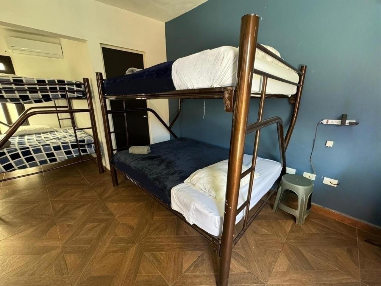 Suites Apodaca Екстер'єр фото
