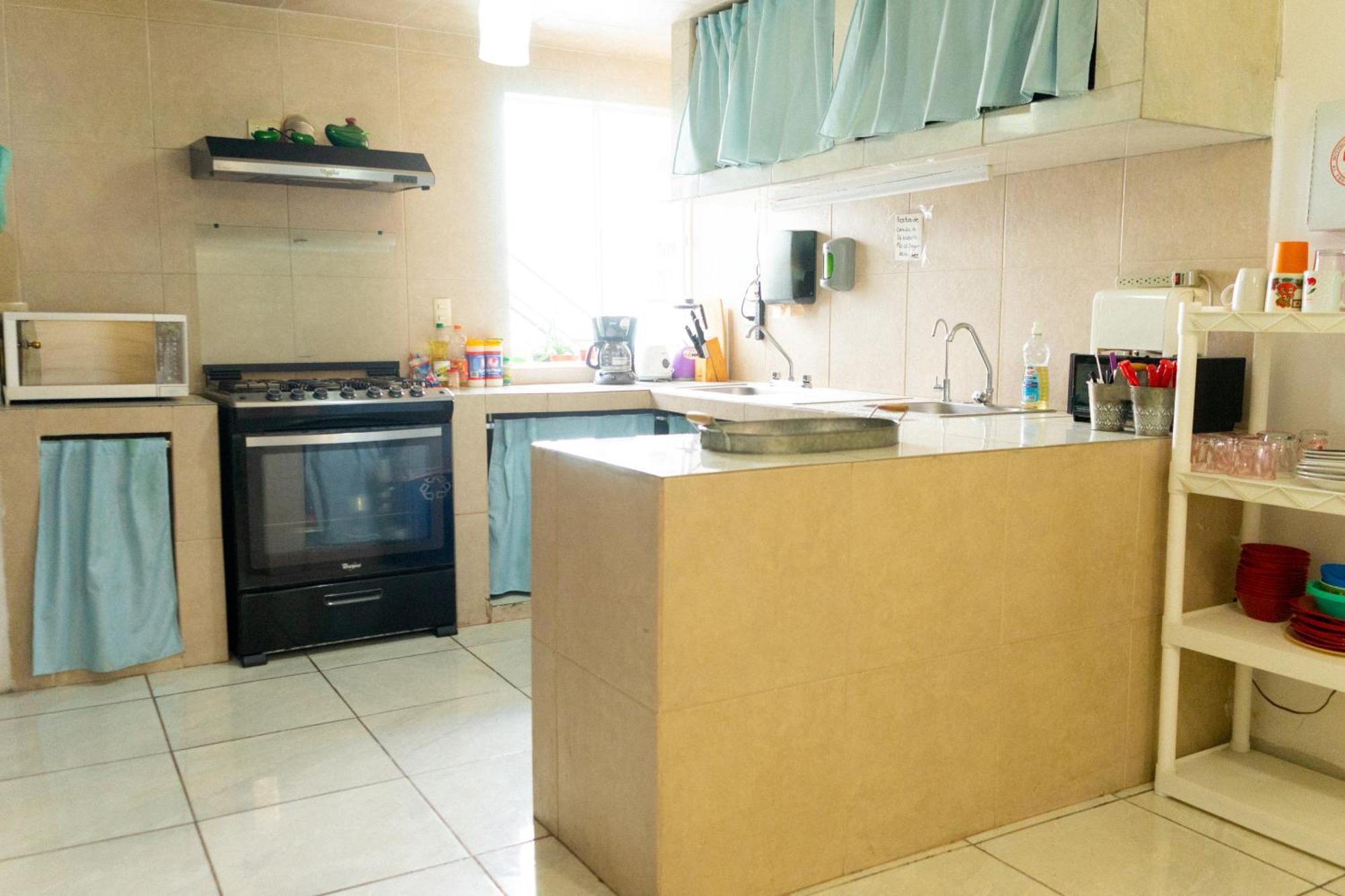 Suites Apodaca Екстер'єр фото