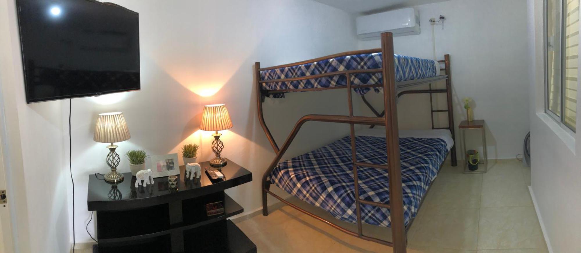 Suites Apodaca Екстер'єр фото