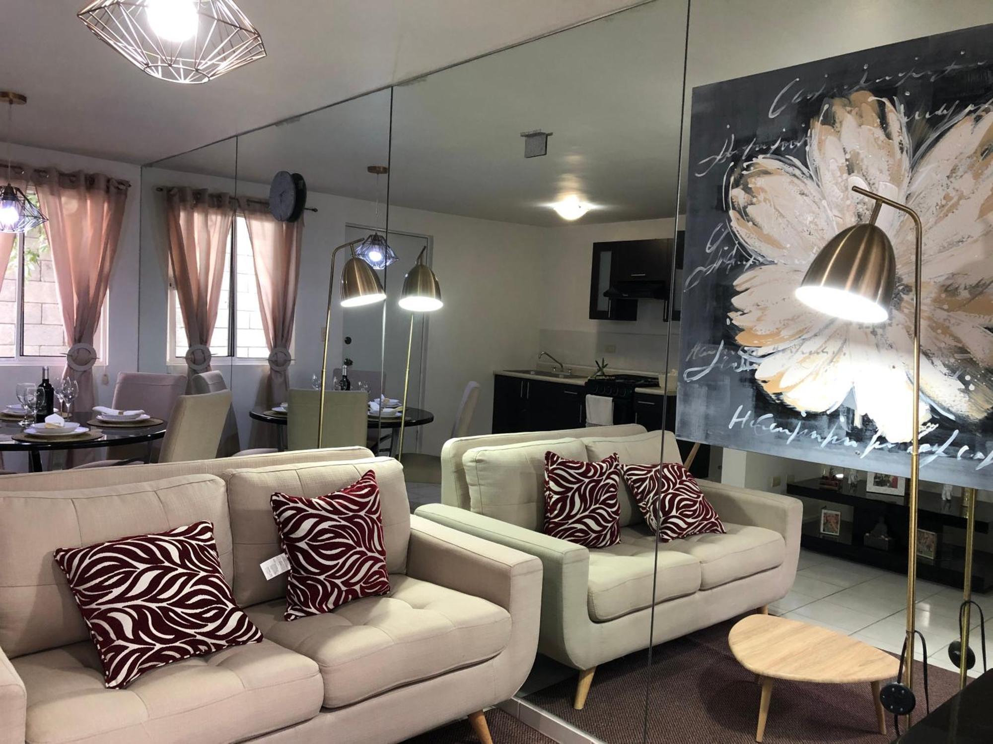 Suites Apodaca Екстер'єр фото