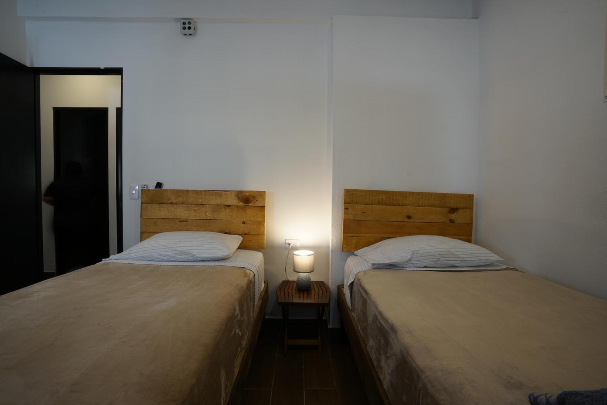 Suites Apodaca Екстер'єр фото
